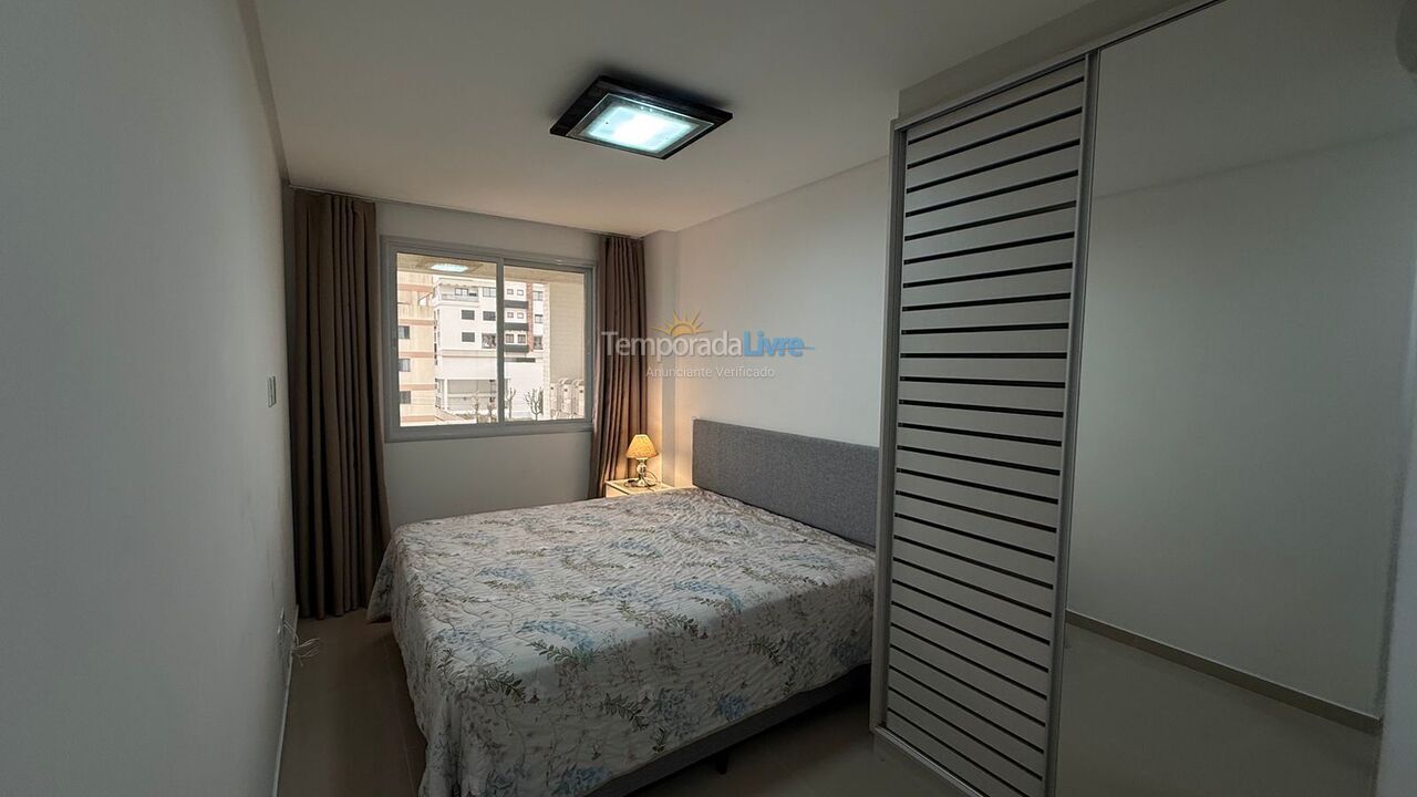 Apartamento para aluguel de temporada em Bombinhas (Canto Grande)