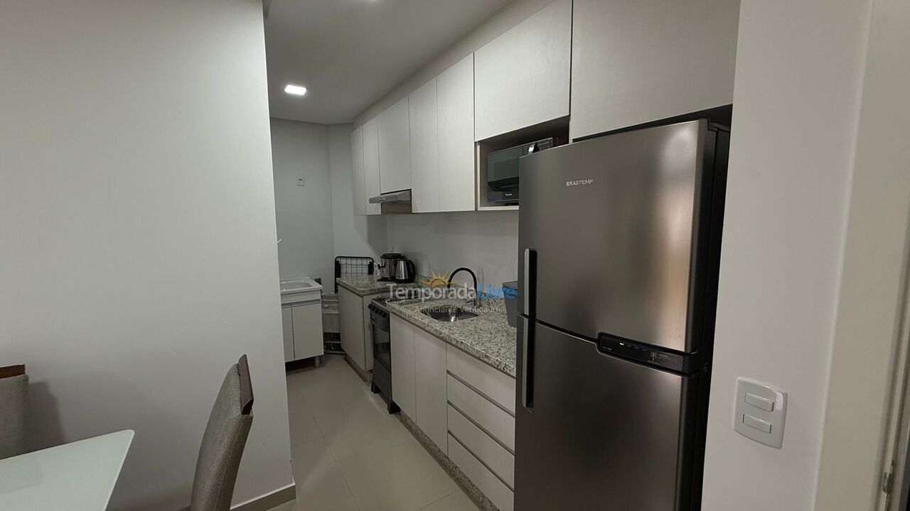 Apartamento para aluguel de temporada em Bombinhas (Canto Grande)