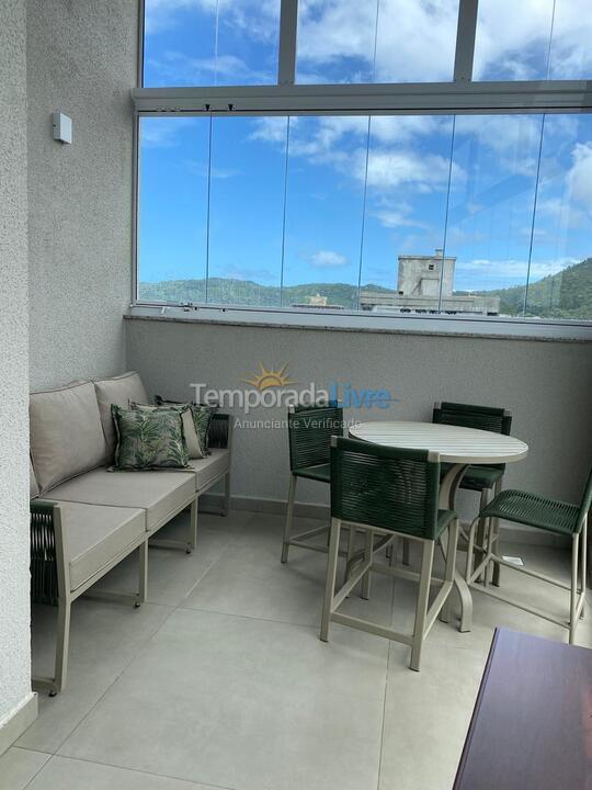 Apartamento para aluguel de temporada em Bombinhas (Canto Grande)