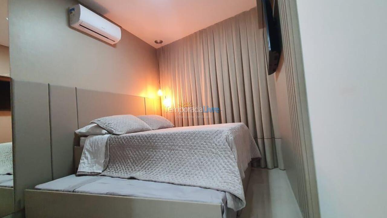 Apartamento para aluguel de temporada em Bombinhas (Canto Grande)