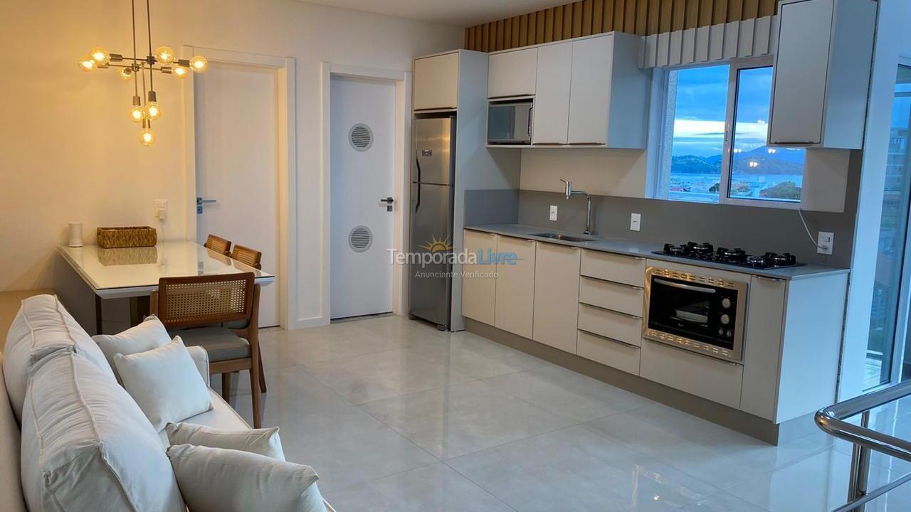 Apartamento para aluguel de temporada em Bombinhas (Canto Grande)