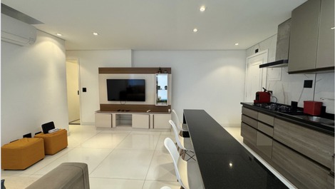 Beautiful Apartment in Pitangueiras, 100 meters from the beach