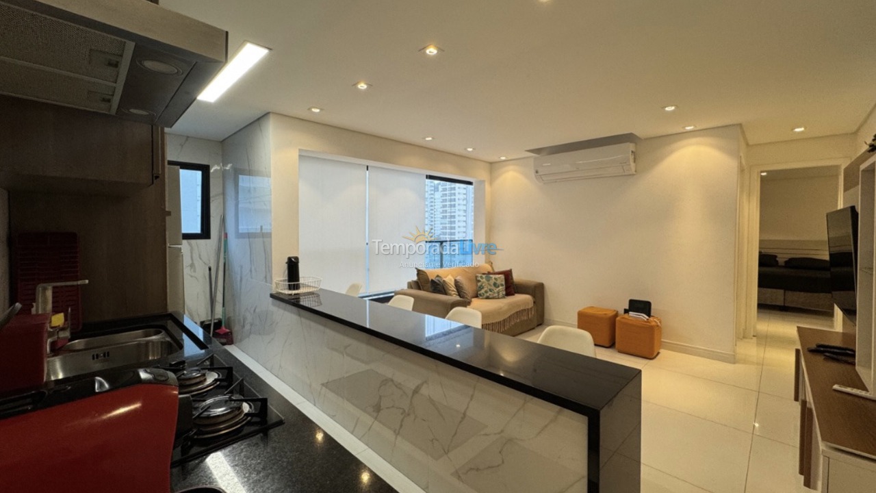 Apartment for vacation rental in Guarujá (Pitangueiras)