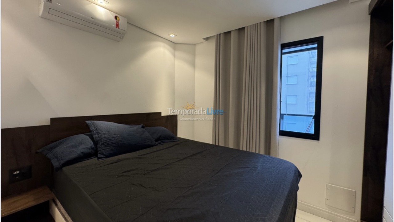 Apartment for vacation rental in Guarujá (Pitangueiras)