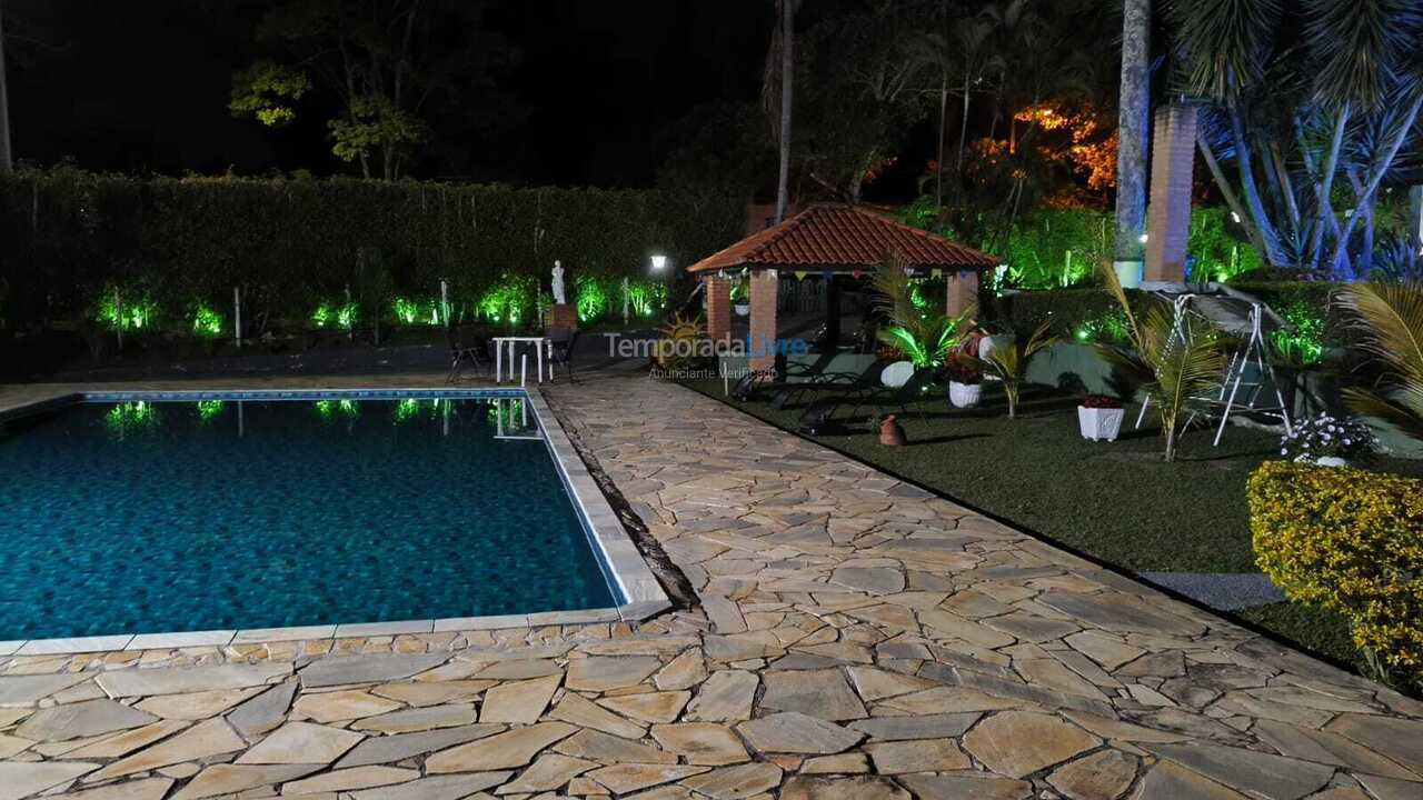 Granja para alquiler de vacaciones em Ibiúna (Condominio West Lake)