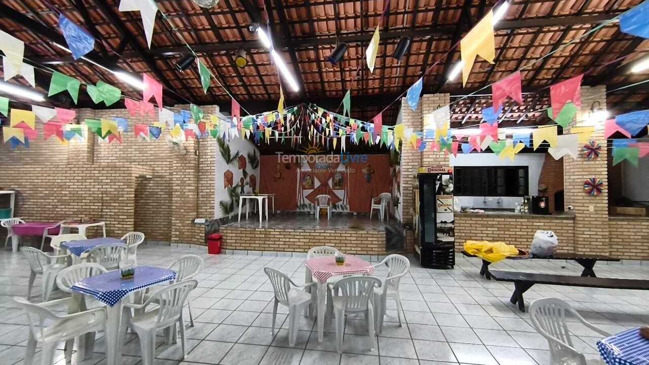 Granja para alquiler de vacaciones em Ibiúna (Condominio West Lake)
