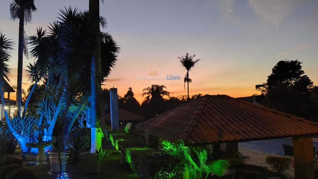 Granja para alquiler de vacaciones em Ibiúna (Condominio West Lake)