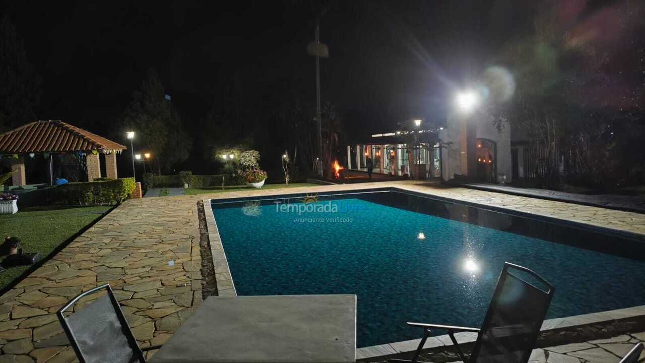 Granja para alquiler de vacaciones em Ibiúna (Condominio West Lake)