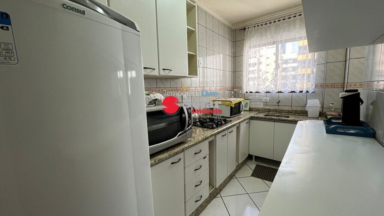 Apartamento para alquiler de vacaciones em Itapema (Meia Praia)