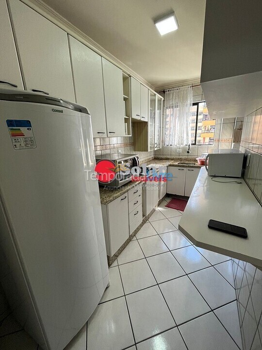 Apartamento para alquiler de vacaciones em Itapema (Meia Praia)