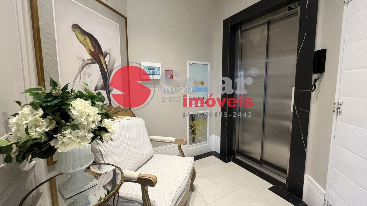 Apartamento para aluguel de temporada em Itapema (Meia Praia)