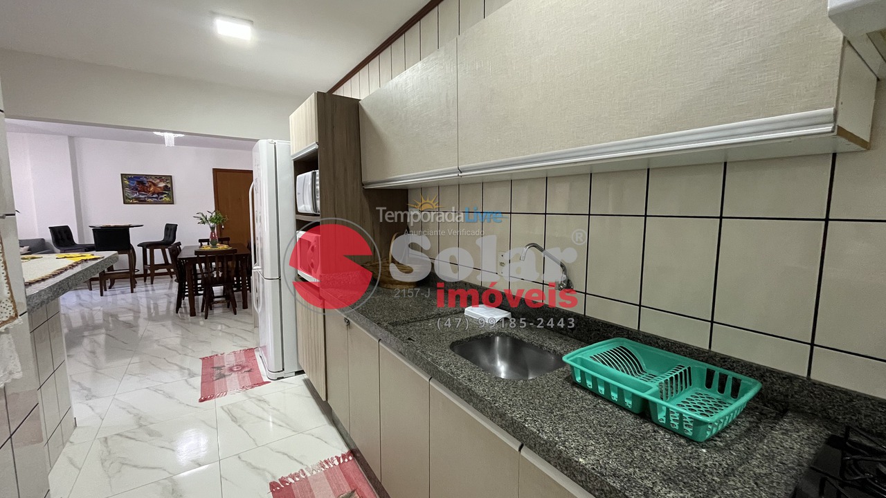 Apartment for vacation rental in Itapema (Meia Praia)