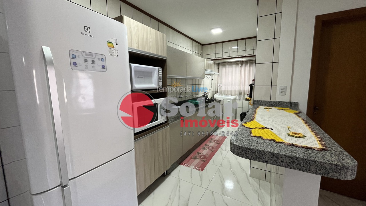 Apartment for vacation rental in Itapema (Meia Praia)