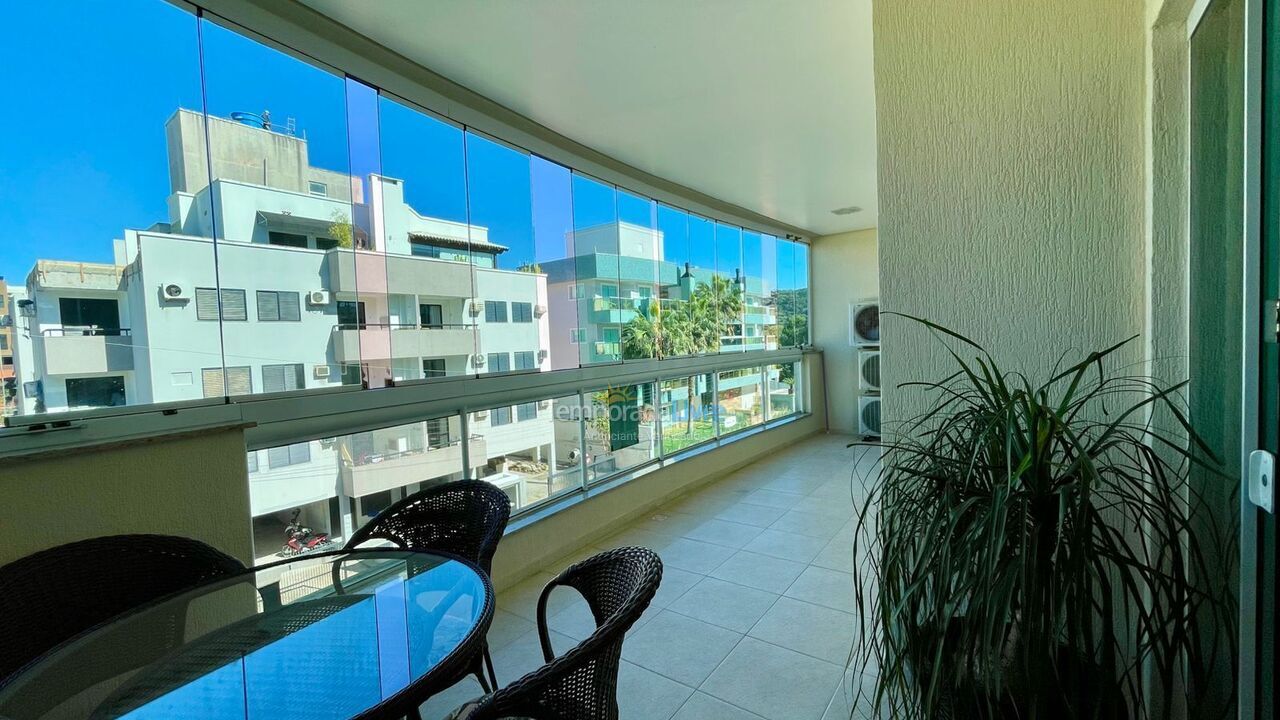 Apartment for vacation rental in Bombinhas (Mariscal)