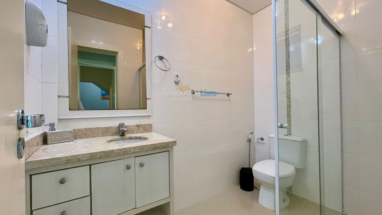 Apartment for vacation rental in Bombinhas (Mariscal)