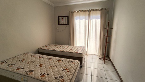 3-bedroom penthouse apartment, seafront