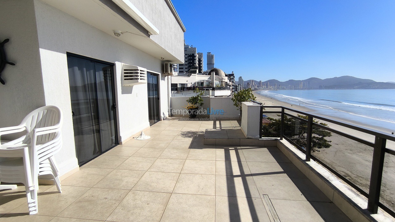 House for vacation rental in Itapema (Meia Praia)