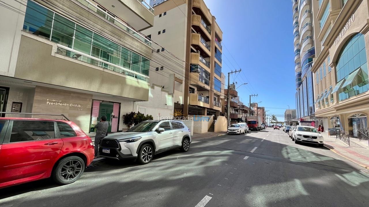 Apartment for vacation rental in Itapema (Meia Praia)