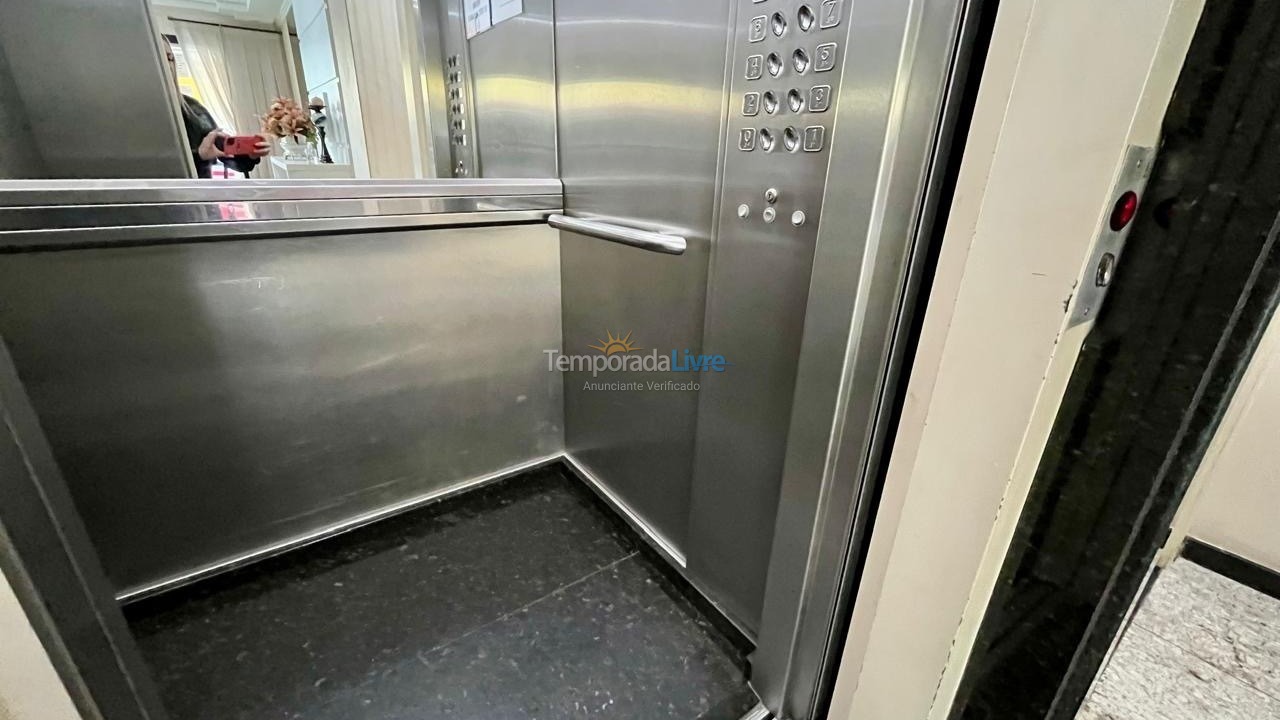 Apartment for vacation rental in Itapema (Meia Praia)