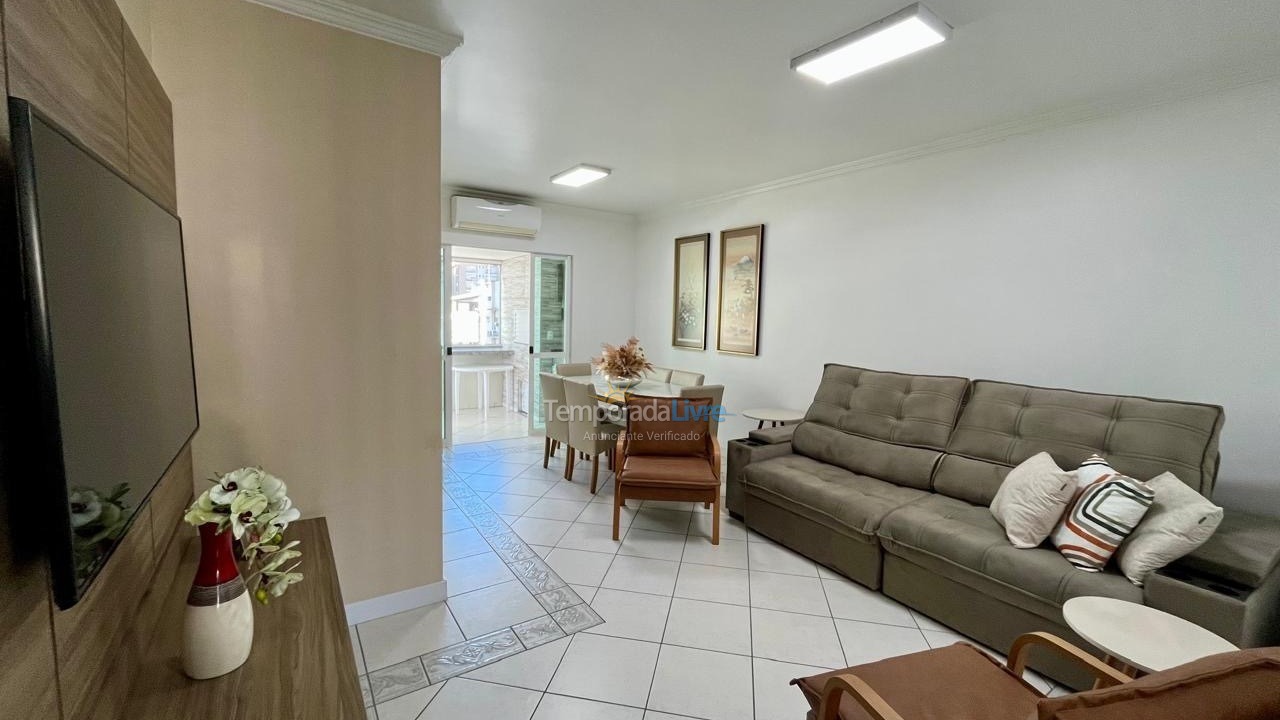 Apartment for vacation rental in Itapema (Meia Praia)