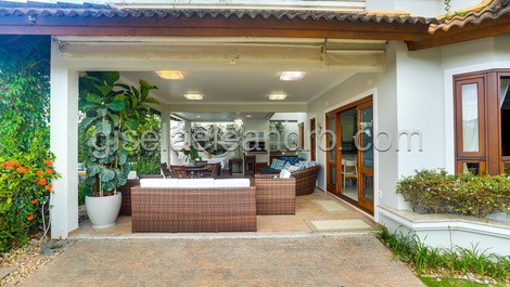 Incrivel casa em Jurere In com 5 suites