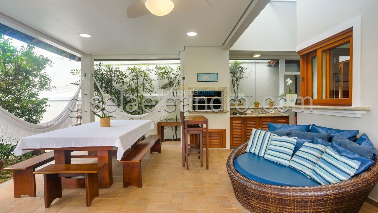 Casa para aluguel de temporada em Florianopolis (Jurerê Internacional)