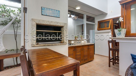 Incrivel casa em Jurere In com 5 suites