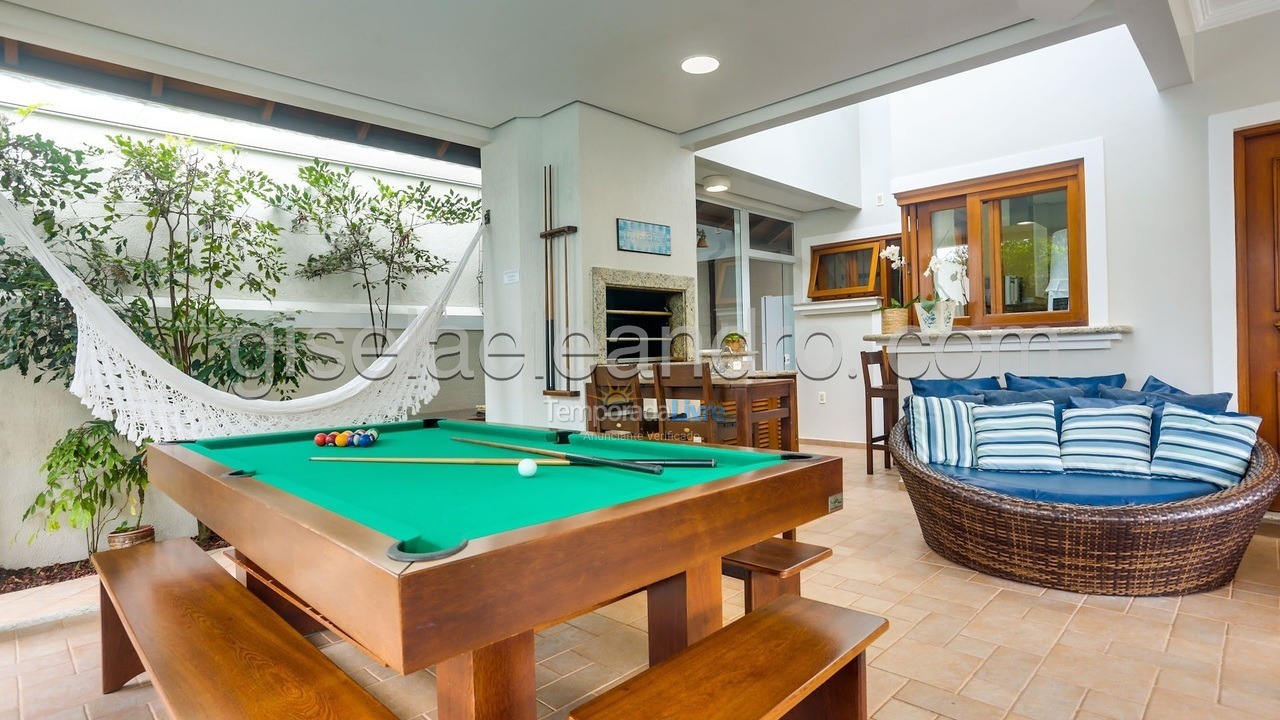 Casa para aluguel de temporada em Florianopolis (Jurerê Internacional)