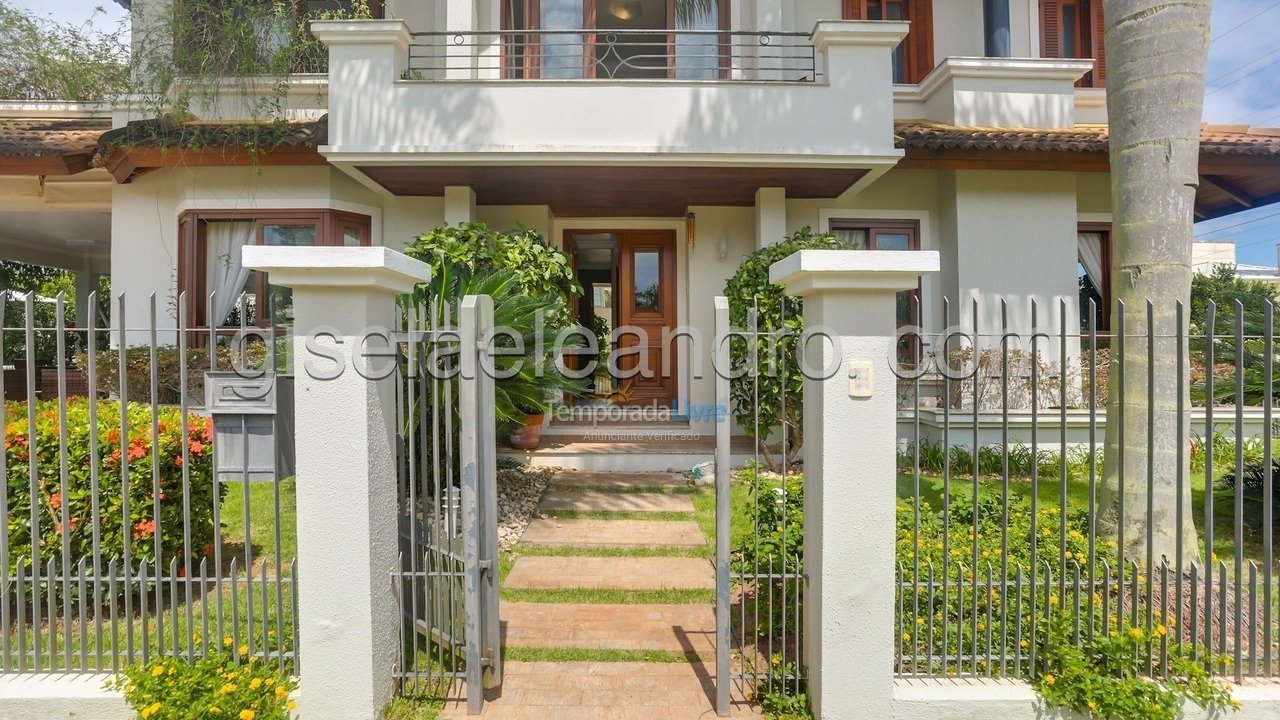 Casa para aluguel de temporada em Florianopolis (Jurerê Internacional)