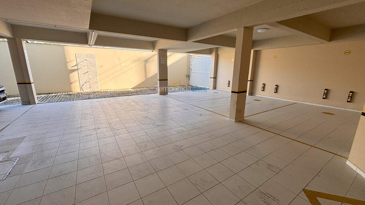 Apartamento para aluguel de temporada em Bombinhas (Praia de Bombas)