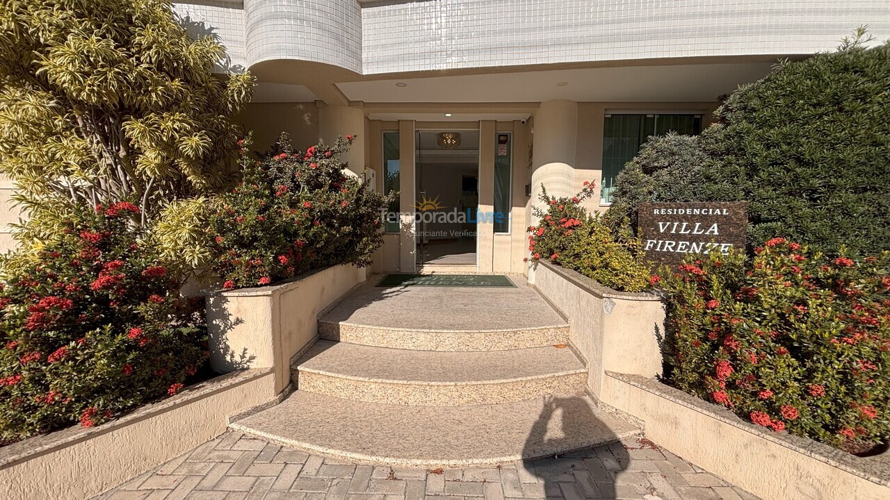 Apartamento para aluguel de temporada em Bombinhas (Praia de Bombas)