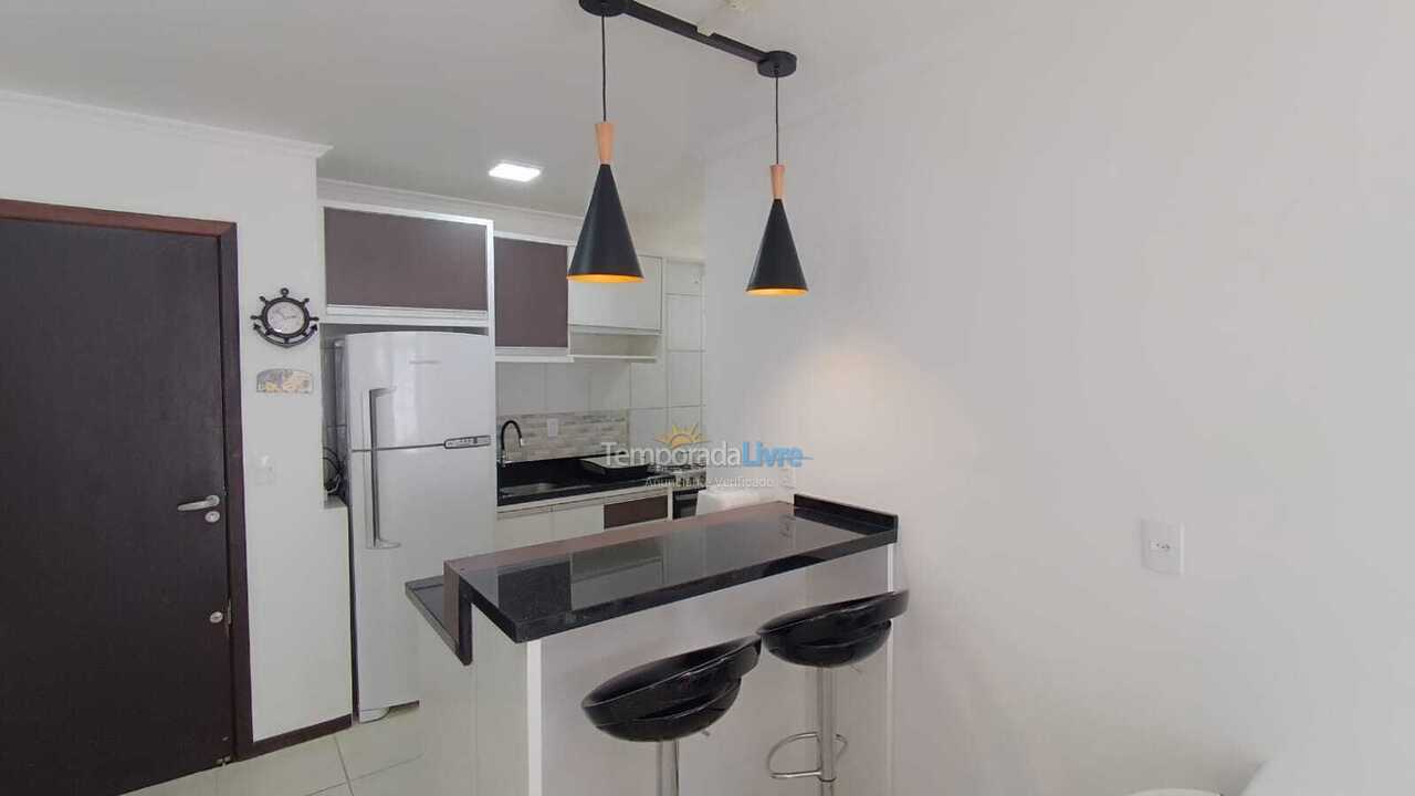 Apartamento para alquiler de vacaciones em Bombinhas (Praia de Bombas)