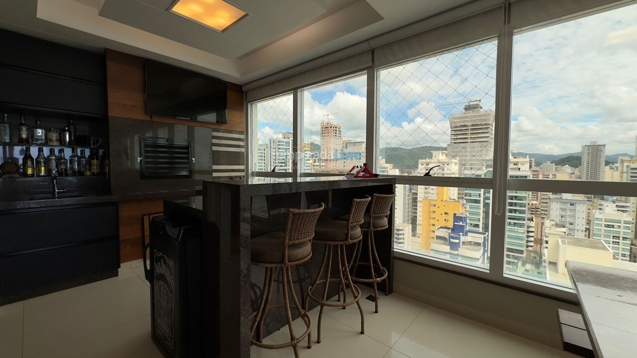 Apartment for vacation rental in Itapema (Meia Praia)