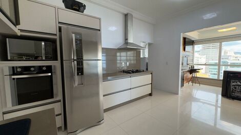 Apartment with panoramic view of Marb