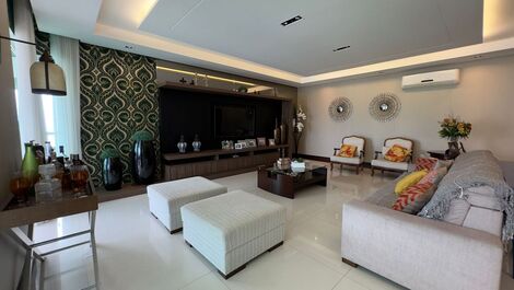 Apartment with panoramic view of Marb