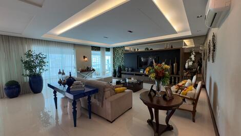 Apartment with panoramic view of Marb