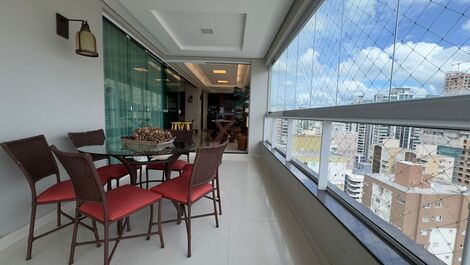 Apartment with panoramic view of Marb