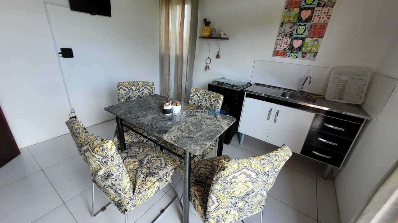 Apartamento para aluguel de temporada em Armação dos Búzios (Praia das Caravelas)