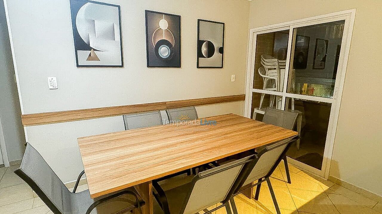 Apartamento para aluguel de temporada em Ubatuba (Praia Grande)