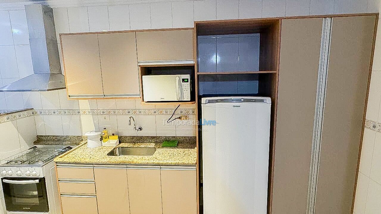 Apartamento para aluguel de temporada em Ubatuba (Praia Grande)