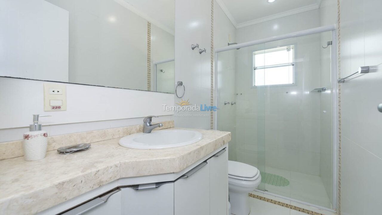 House for vacation rental in Bombinhas (Praia de Zimbros)