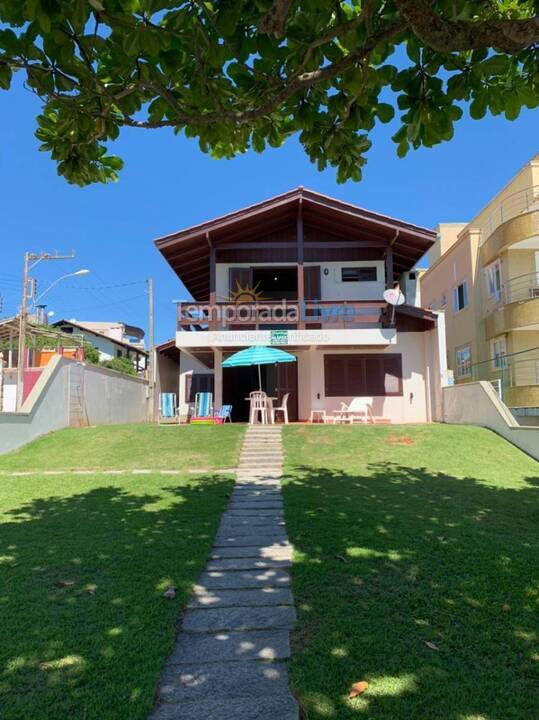 Casa para alquiler de vacaciones em Bombinhas (Praia de Bombinhas)
