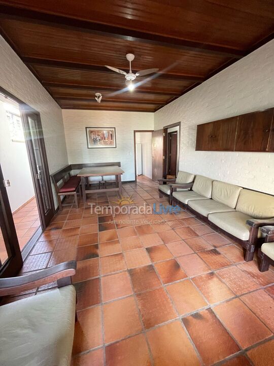 Casa para alquiler de vacaciones em Bombinhas (Praia de Bombinhas)