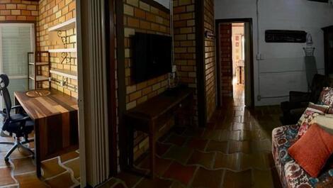 Beachfront house in Costão de Bombas for 15 people