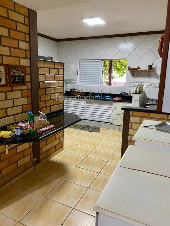 House for vacation rental in Bombinhas (Praia de Bombas)