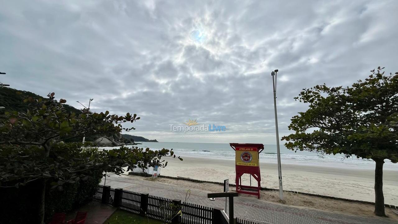 House for vacation rental in Bombinhas (Praia de Bombas)