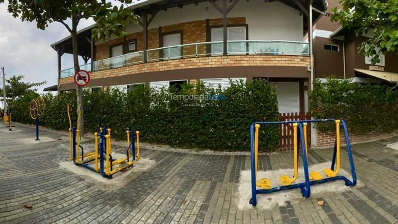 House for vacation rental in Bombinhas (Praia de Bombas)