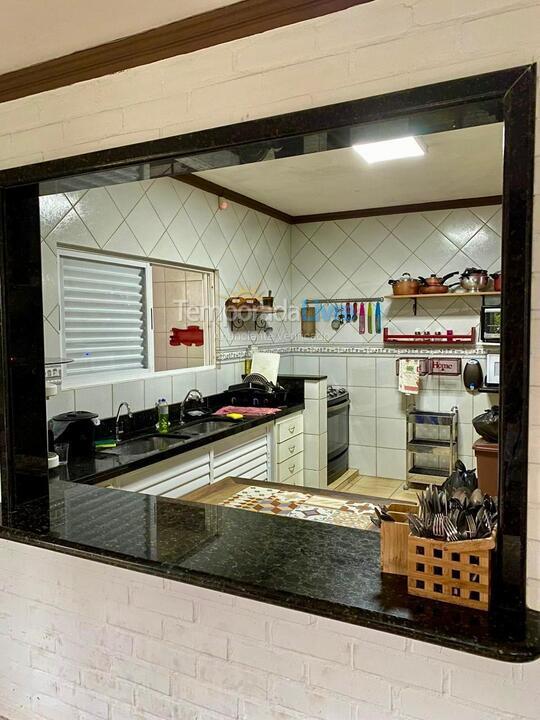 House for vacation rental in Bombinhas (Praia de Bombas)