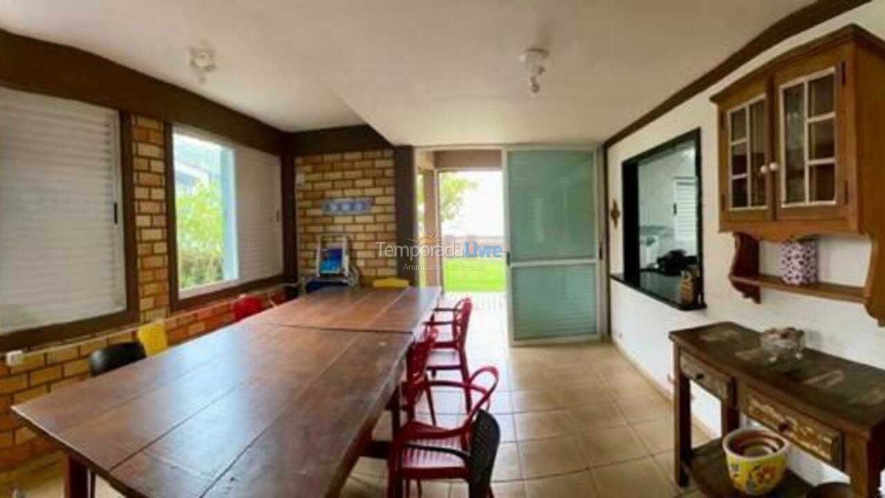 House for vacation rental in Bombinhas (Praia de Bombas)