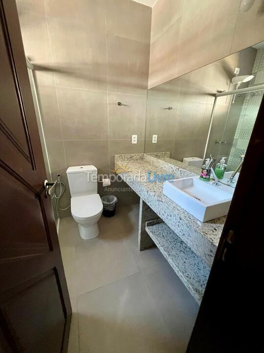 Casa para aluguel de temporada em Bombinhas (Praia de Bombas)